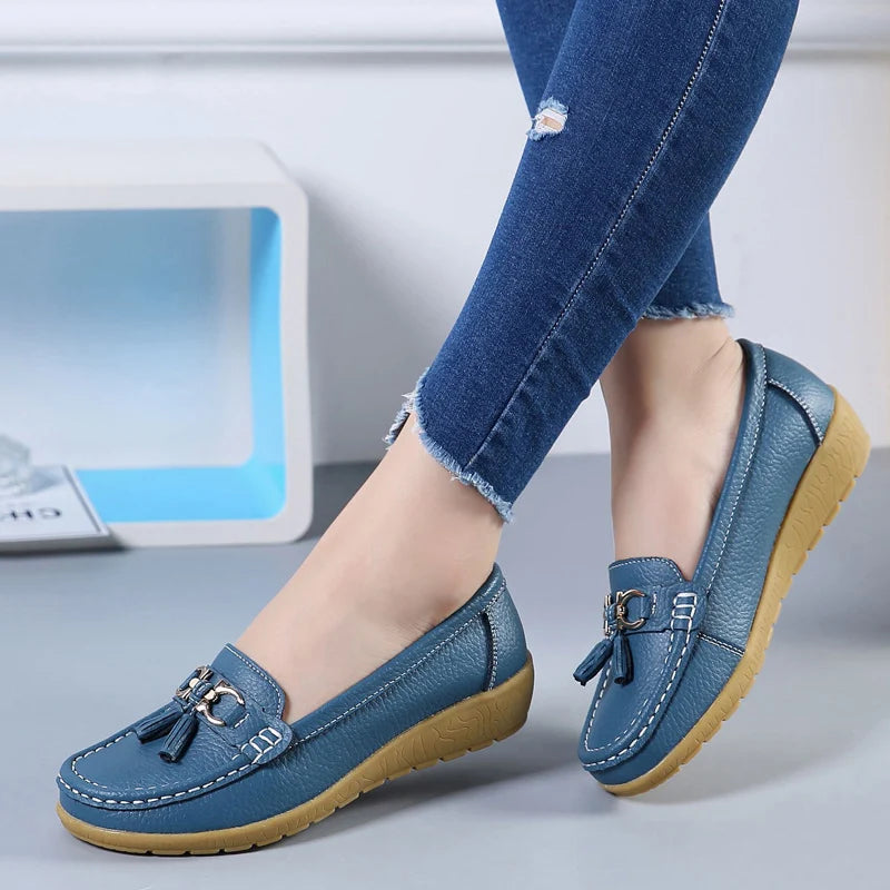 Women_s_Casual_Moccasin_Shoes